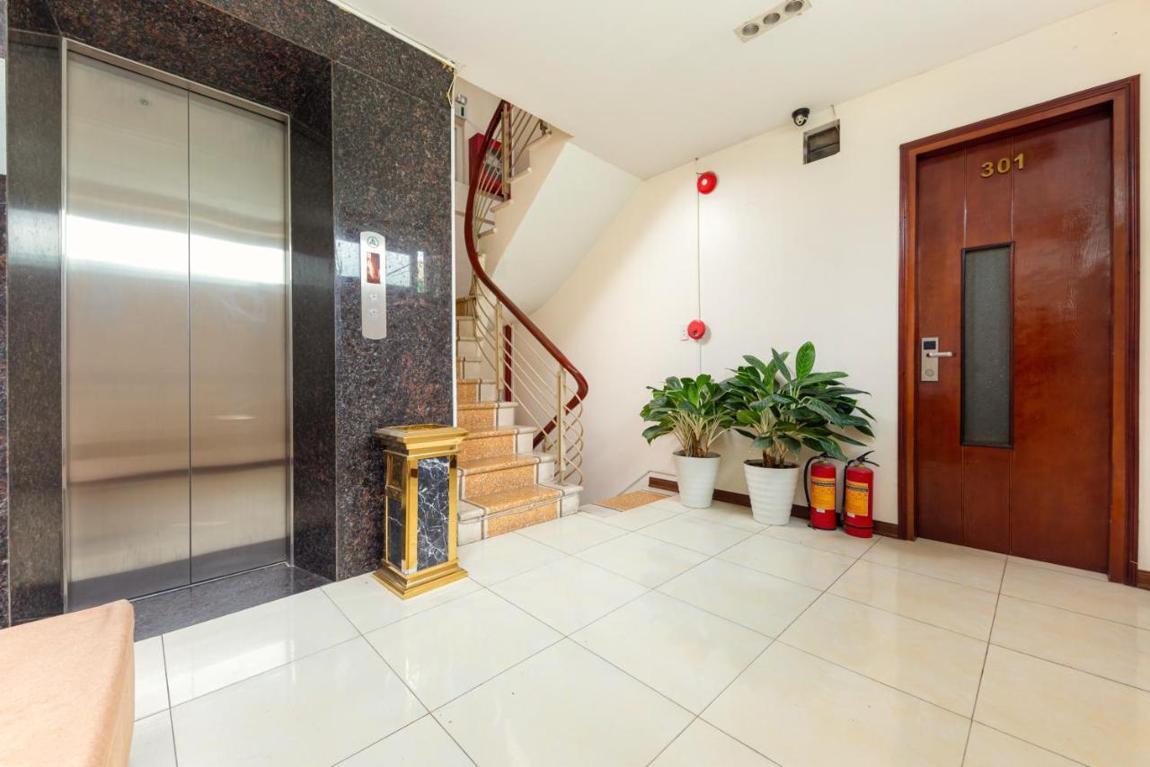 Oyo 1133 Ngan Son Hotel Hanoi Exterior foto